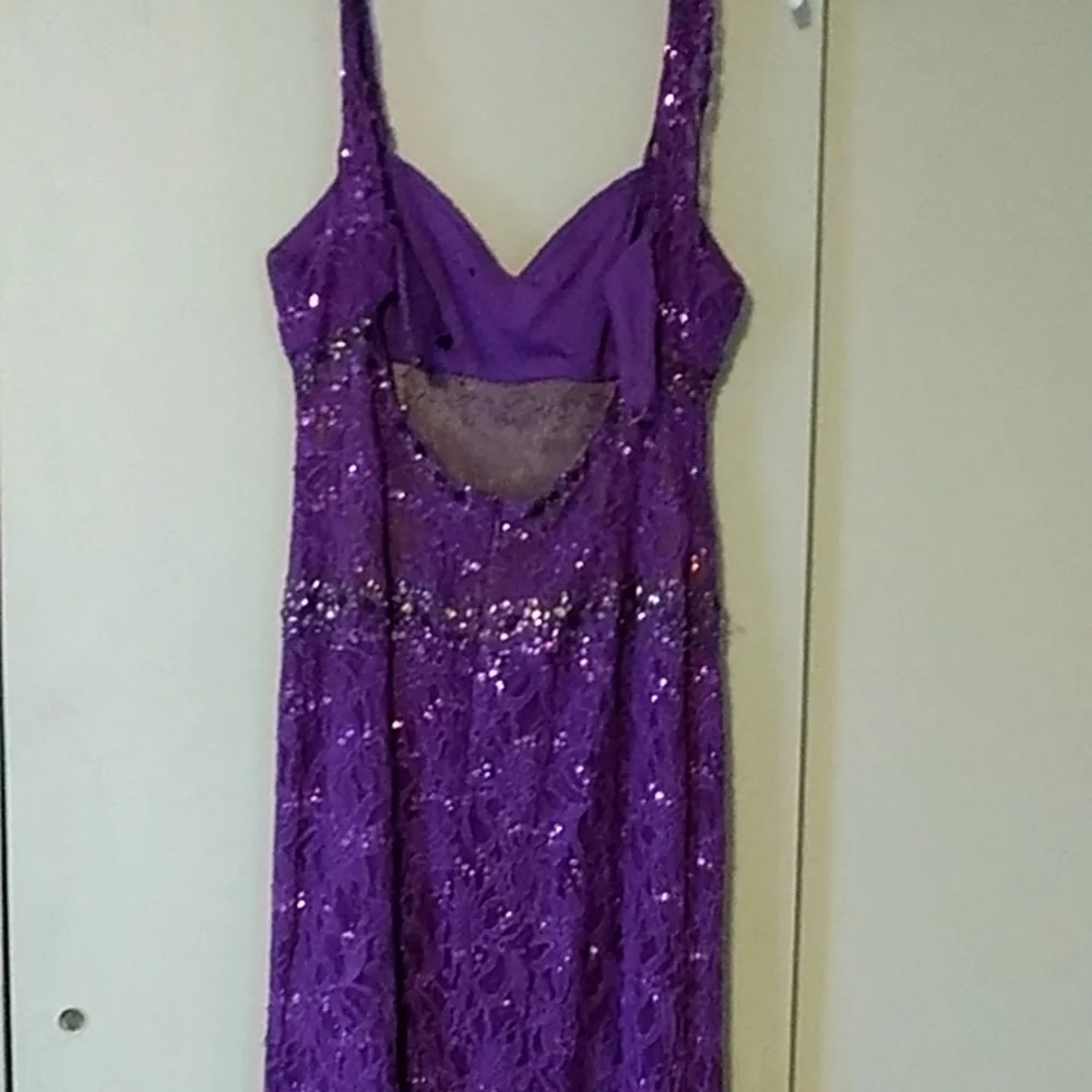 Prom dres - Picture 3 of 3